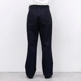 1-Tuck Bootcut Denim