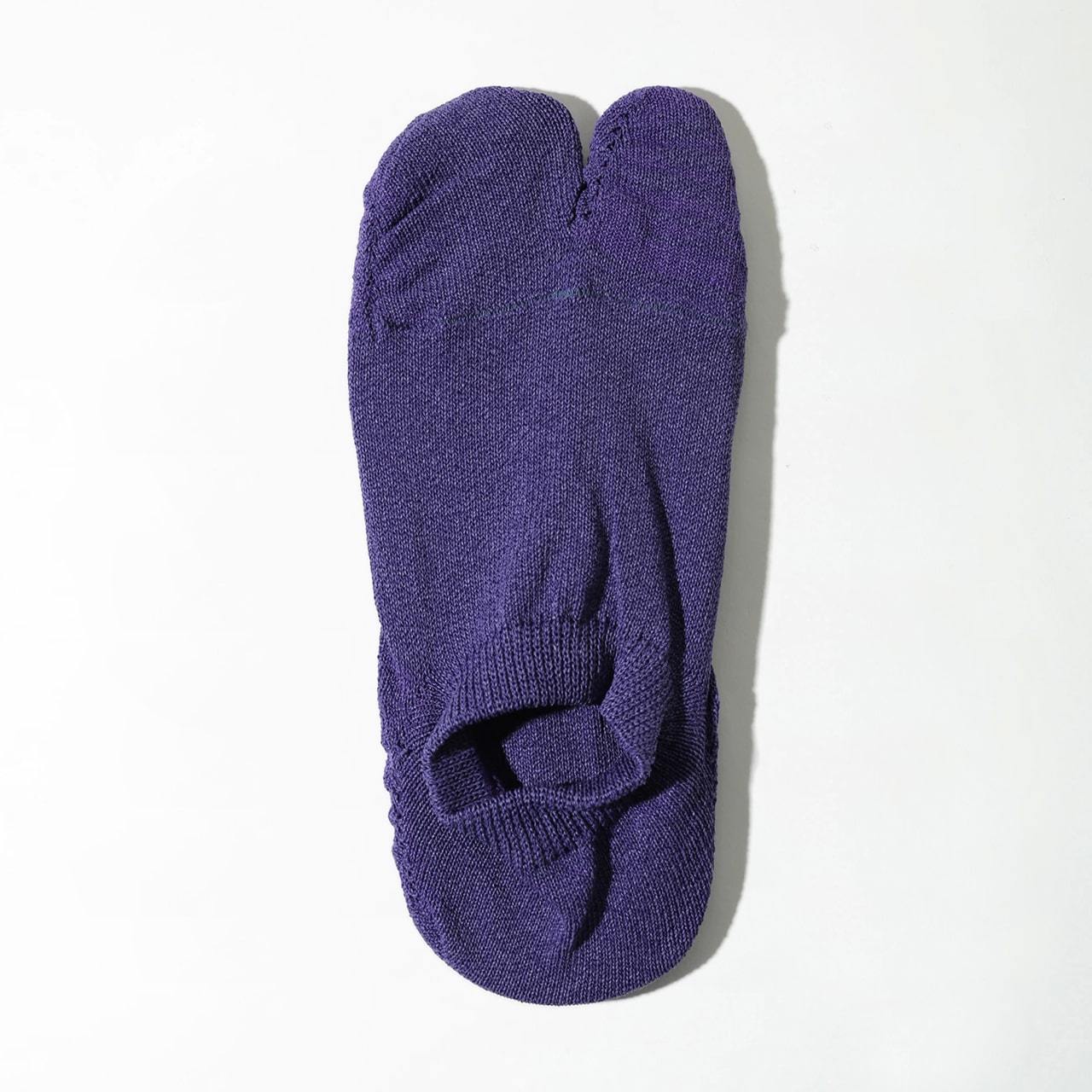 Paper-separate-Shoes-in
